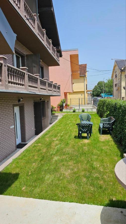 Garden Apartmani Jagodina Exteriör bild