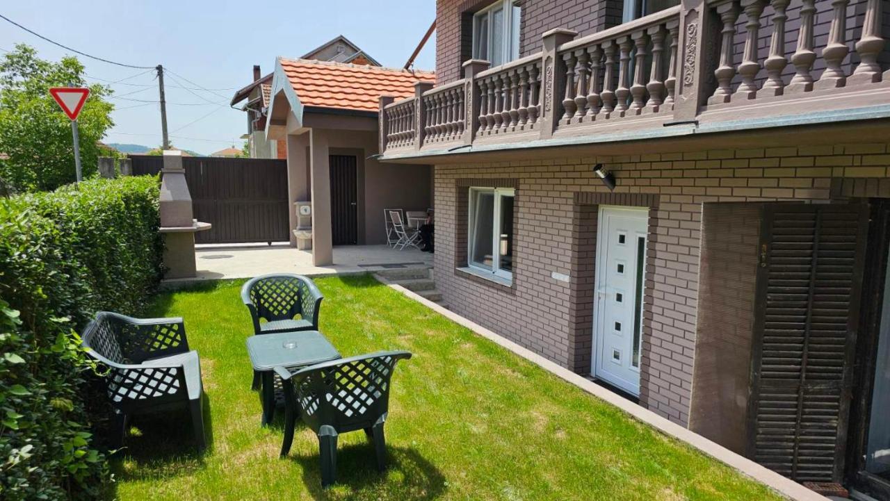 Garden Apartmani Jagodina Exteriör bild