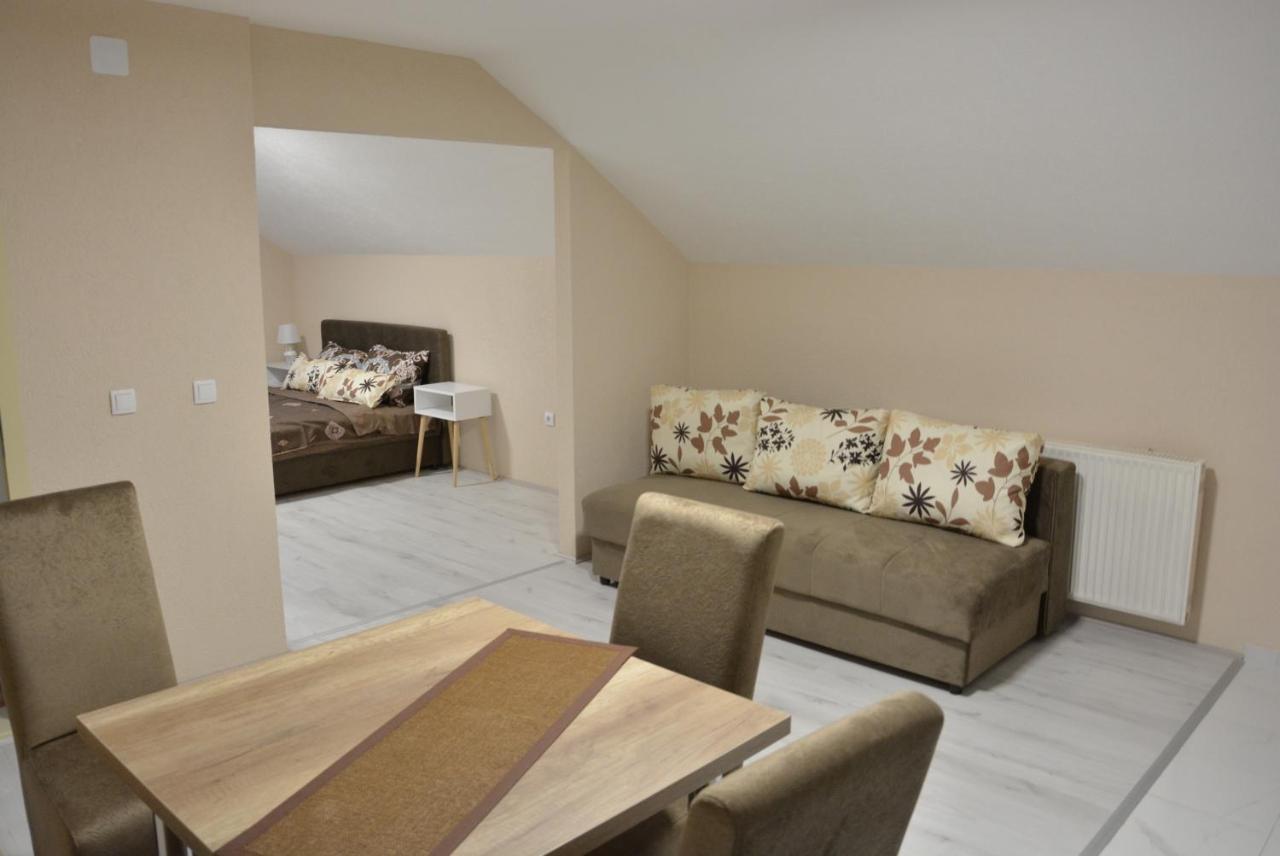 Garden Apartmani Jagodina Exteriör bild