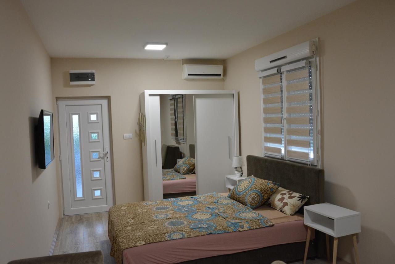 Garden Apartmani Jagodina Exteriör bild