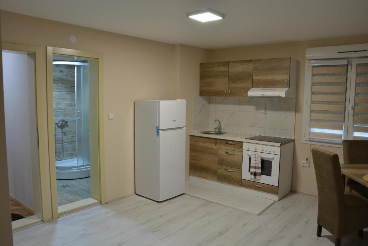Garden Apartmani Jagodina Exteriör bild
