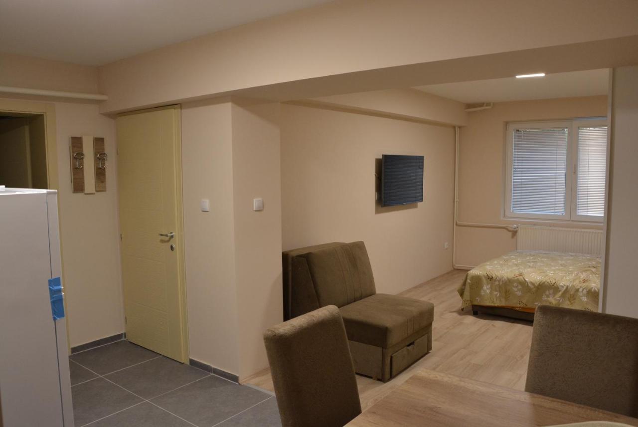 Garden Apartmani Jagodina Exteriör bild