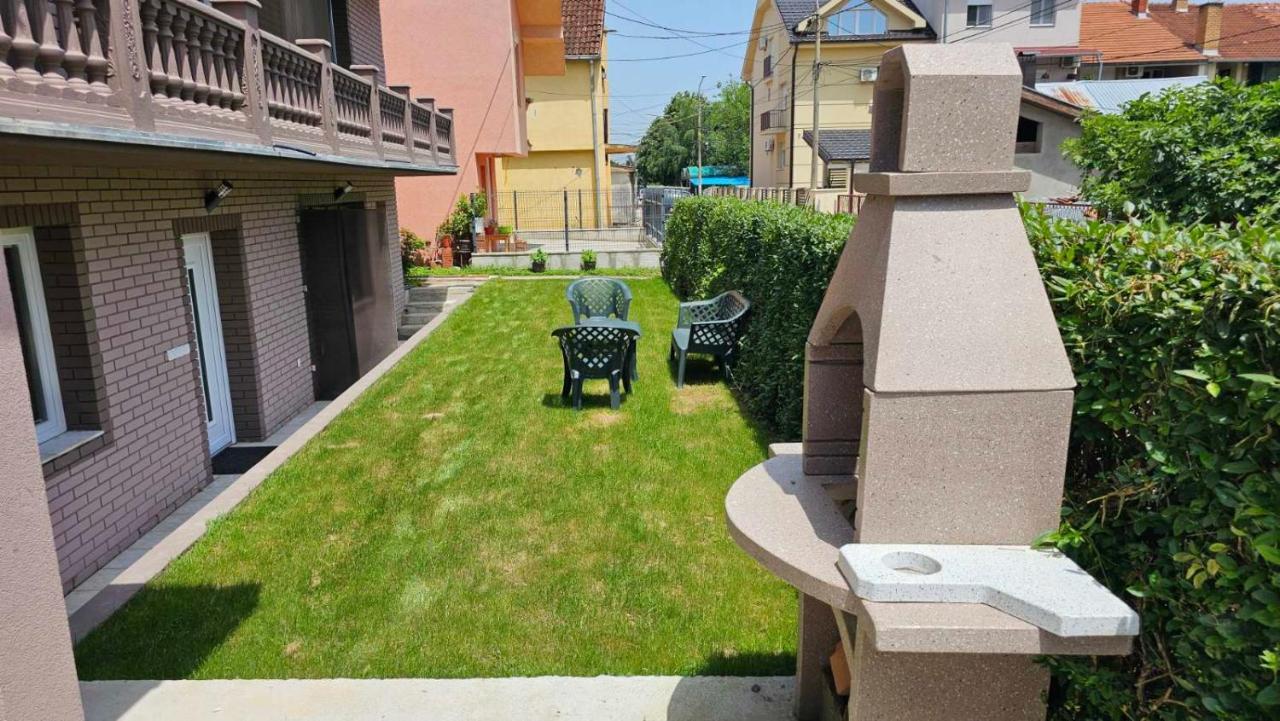 Garden Apartmani Jagodina Exteriör bild